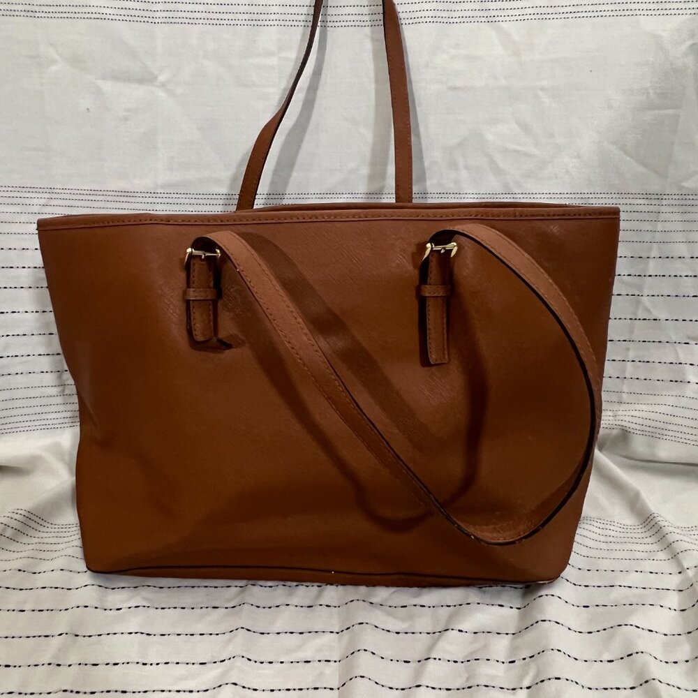 Michael Kors Brown Leather Medium Zip Jet Set Travel Tote - Picture 2 of 7